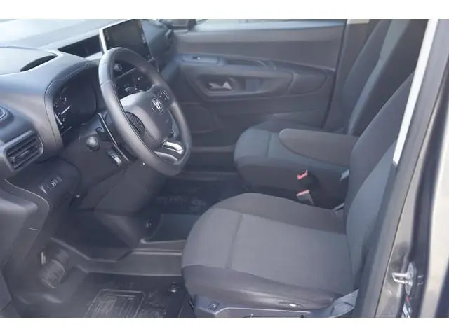 Toyota pro-ace