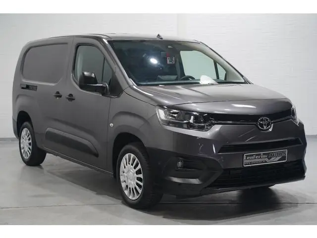 Toyota pro-ace