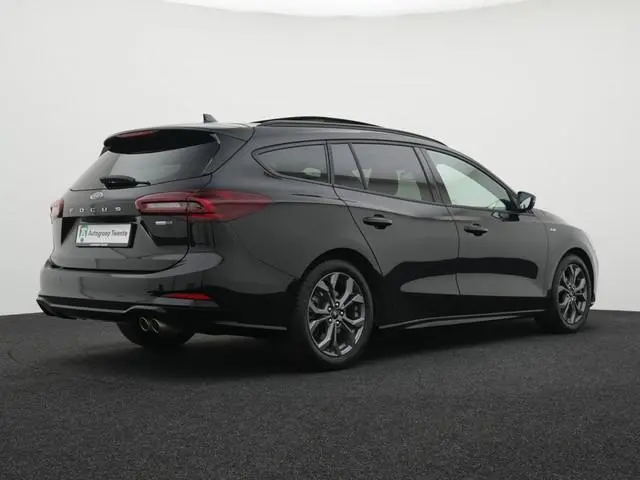 Ford Focus 1.0 Ecoboost automaat ST line X | Panoramdak | Afn. Trekhaak |