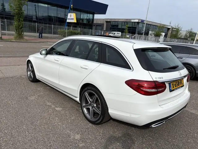 Mercedes-benz C-klasse Estate 180 Sport Edition | Panodak | Trekhaak | Navi | Camera