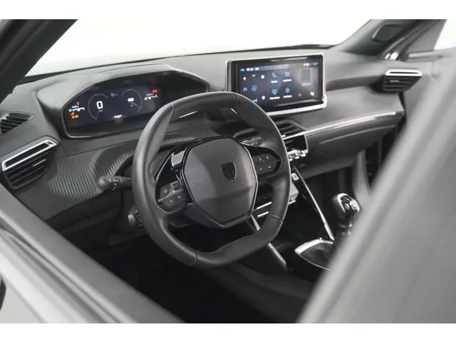 Peugeot 2008 PureTech 100 Allure | Apple Carplay | Parkeersensoren | Climate Control | Cruise Contro...