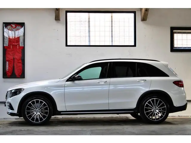 Mercedes-Benz GLC-klasse 250 4MATIC Premium Plus | Panoramadak | Burmester | Trekhaak | Keyless | Tr...