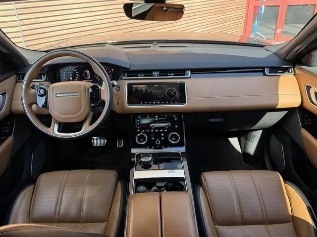 Land Rover Range Rover Velar 2.0 P300 Turbo AWD R-Dynamic SE
