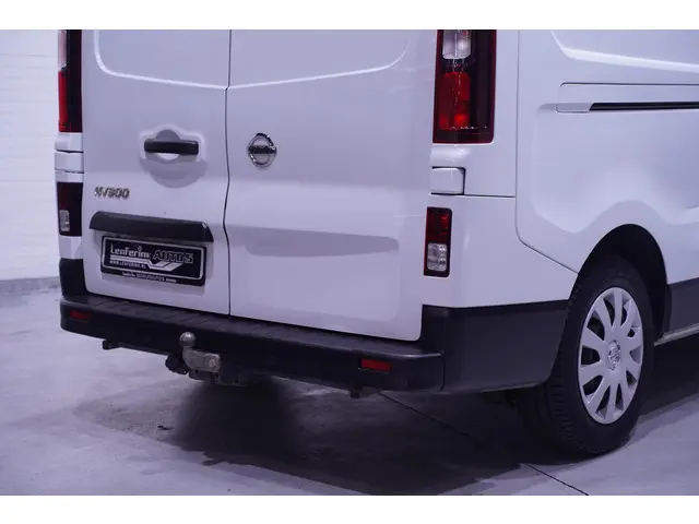 Nissan NV300