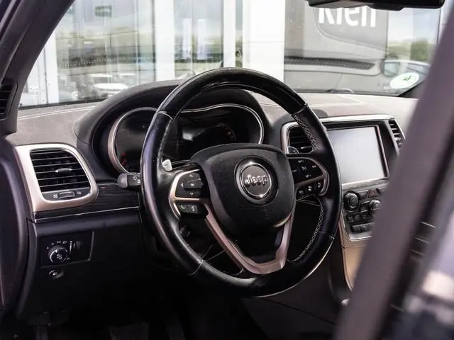 Jeep Grand Cherokee 3.0 CRD Overland | Pano | Leder | Elektrische Stoelen | Camera | ACC | Grijs ken...