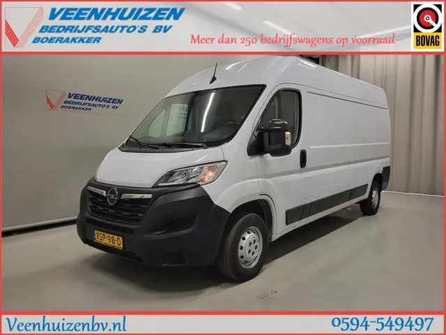 Opel Movano