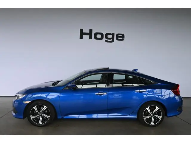 Honda Civic 1.5 i-VTEC Executive Automaat Cruise control Clima Navigatie Schuifdak Stoelverwarming L...