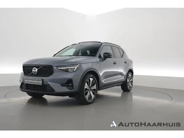 Volvo XC40 1.5 T5 Plug-in hybrid Ultimate Dark | SOH 95% | Pano | Leder | Adapt. Cruise | 360cam | K...