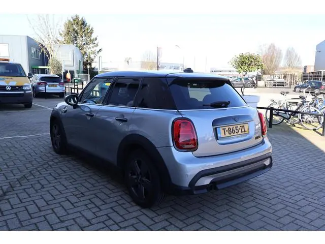 MINI Cooper 1.5 Cooper Camden Edition 1e Eigenaar | Volledig Onderh | NAP | BTW | Carplay | Navi | C...
