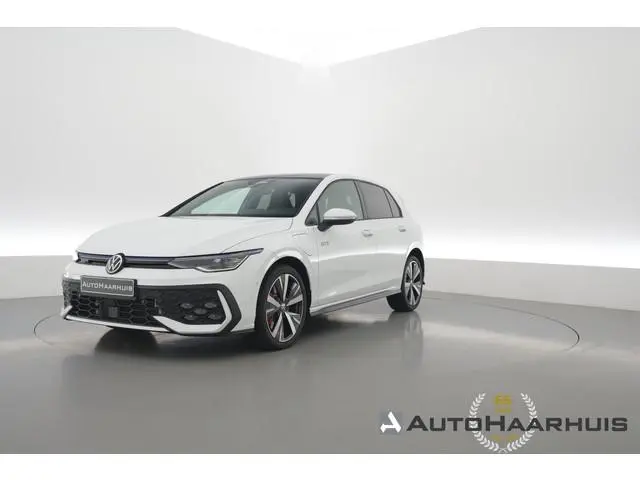 Volkswagen Golf 1.5 eHybrid GTE | 360cam | Adapt. Cruise | 18'' | IQ. Light | Stoel- Stuurverw. | Ap...