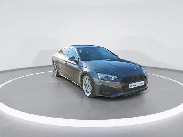 Audi A5 Sportback 35 TFSI 150PK S edition · Apple/Android Car Play · Trekhaak · Navigatie · Stoelver...