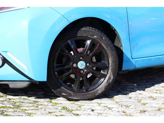 Toyota Aygo 1.0 VVT-i x-cite