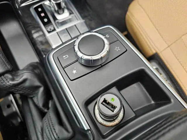 Mercedes-Benz G-Klasse