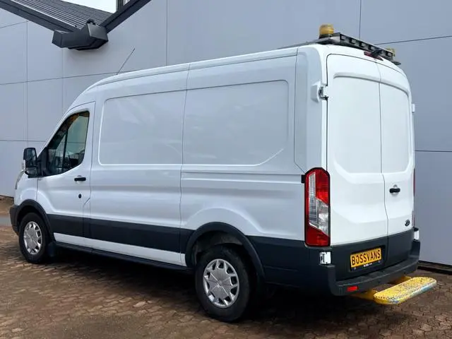 Ford Transit 2.0 TDCI 130PK Airco Cruise Control Parkeersensoren Stoelverwarming Zwaailampen Kastwan...