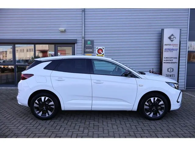 Opel Grandland