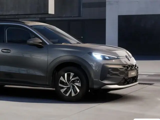 Volkswagen T-Roc Limited Edition 1.5 eTSI 150 PK 7 versn. DSG · Comfort Pakket · Tech Pakket ·
