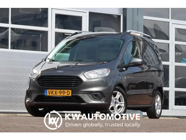Ford Transit Courier