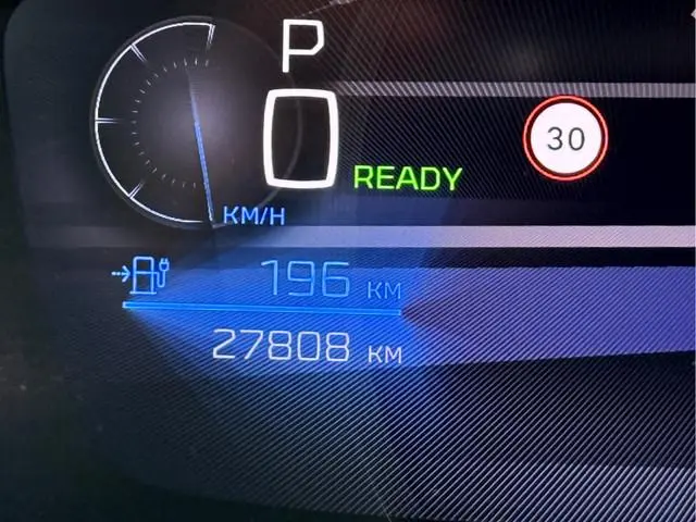 Peugeot e-308
