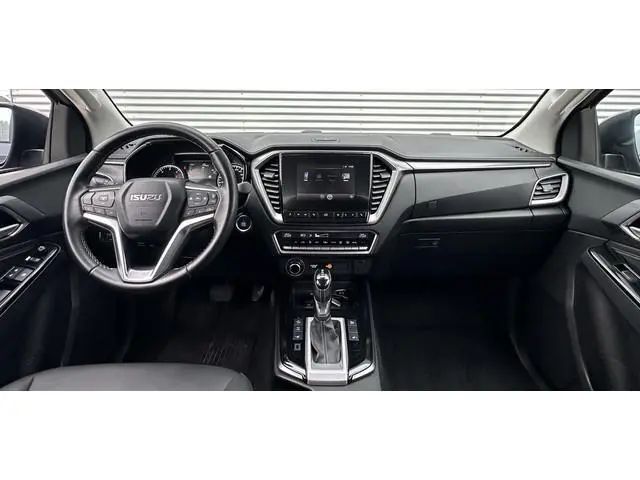 Isuzu D-Max