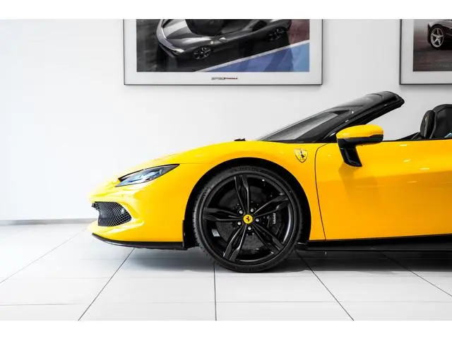 Ferrari 296