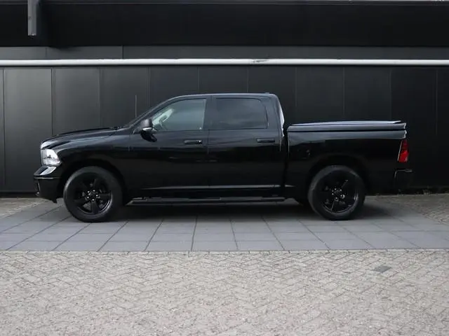 Dodge Ram 1500 5.7 V8 4x4 Crew Cab 5'7 Longhorn | LPG | LEDER | SCHUIFDAK | TREKHAAK | CAMERA | STOE...