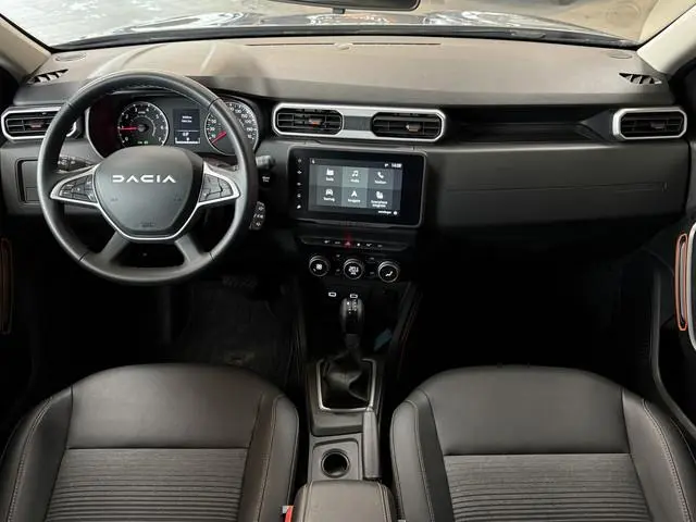 Dacia Duster 1.3 TCe 150 Extreme | Navi | 17" | Blindspot | 360 | Stoelverwarming | Cruise control |...