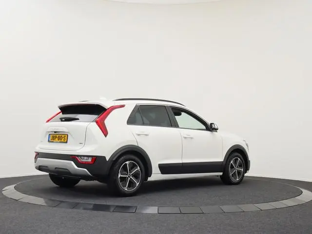 Kia Niro 1.6 GDi Hybrid DynamicLine | Carplay navigatie | Camera
