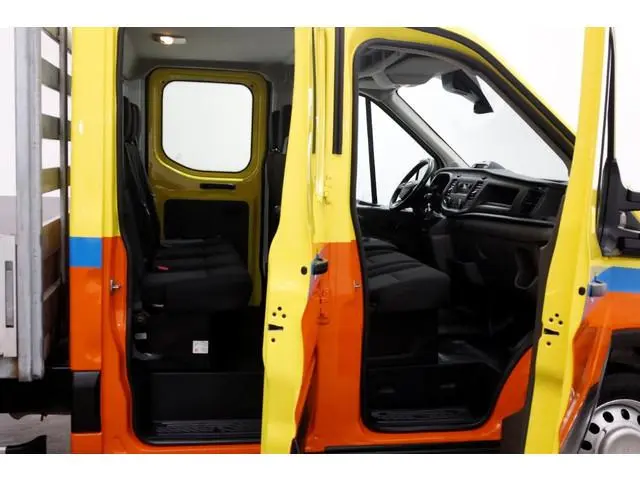 Ford Transit 350 2.0 TDCI 130pk D.C. Trend Open Laadbak Trekhaak 3000kg 08-2022