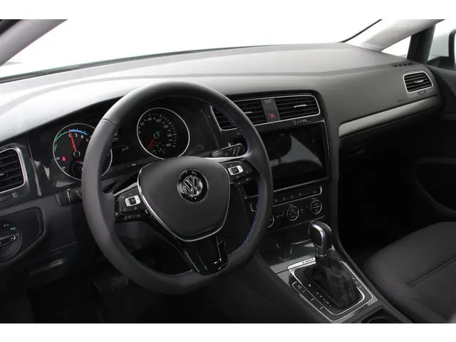Volkswagen e-Golf