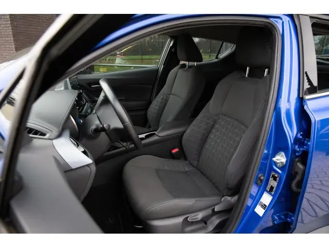 Toyota C-HR 1.8 Hybrid Dynamic , Facelift, Achteruitrijcamera, Keyless
