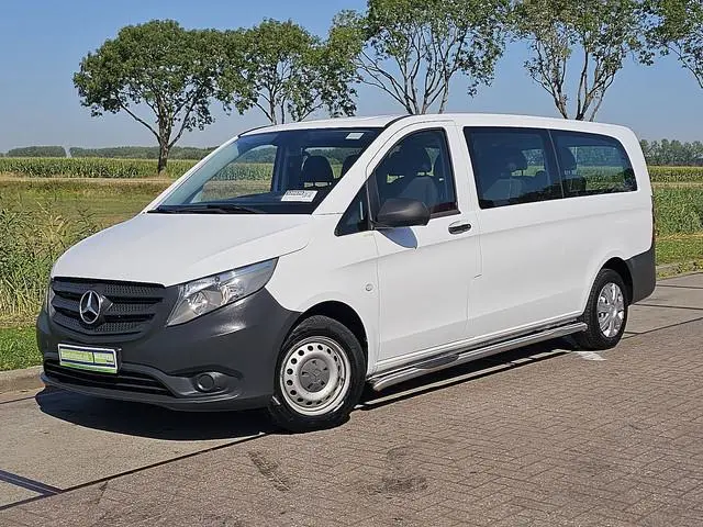MERCEDES-BENZ VITO 109 tourer 9-persoons xl