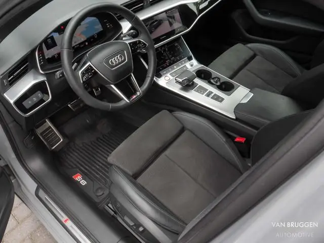 Audi S6