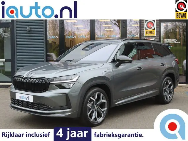 ŠKODA Kodiaq iV 1.5 TSI PHEV Sportline Pano/Matrix LED/ACC/Keyless/Camera/20"/Elek. stoel+mem/Trekha...