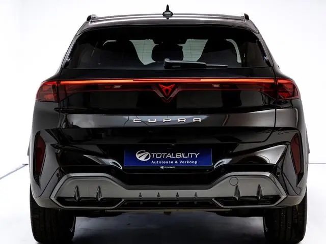 CUPRA Terramar 1.5 TSI e-Hybrid VZ Performance | Panoramadak | Leer | Hud |360 Camera | Sennheiser A...