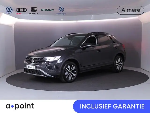 Volkswagen T-Roc 1.0 TSI Life Edition GOAL 116 pk | Navigatie | Parkeersensoren (Park assist) | Auto...