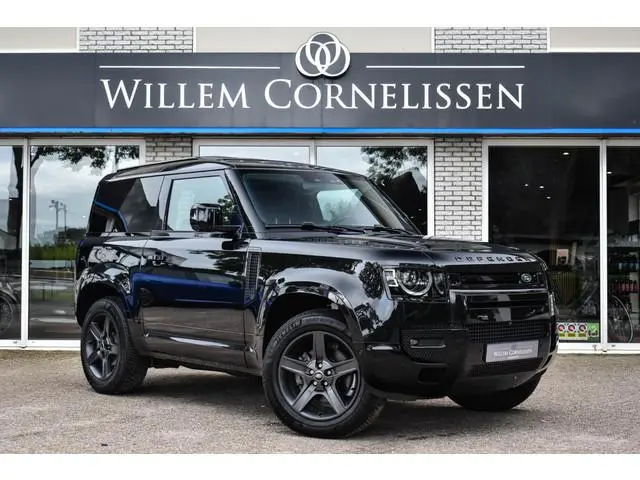 Land Rover Defender 3.0 D200 90 MHEV SE Trekhaak Meridian Sound Leder