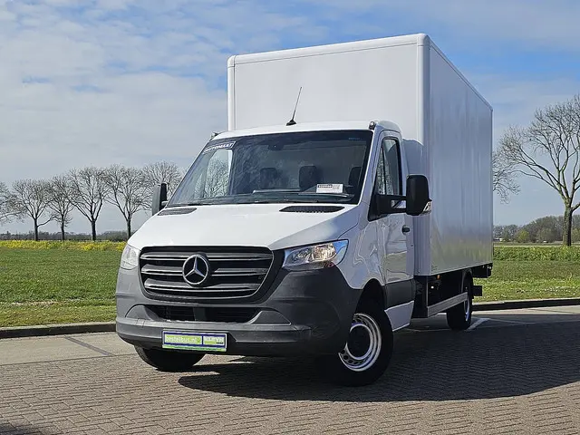 MERCEDES-BENZ SPRINTER 315 bakwagen laadklep!