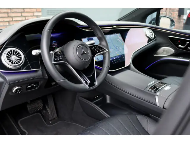 Mercedes-Benz EQS
