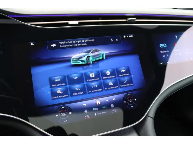 Mercedes-Benz EQS