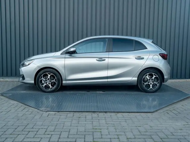 MG MG3