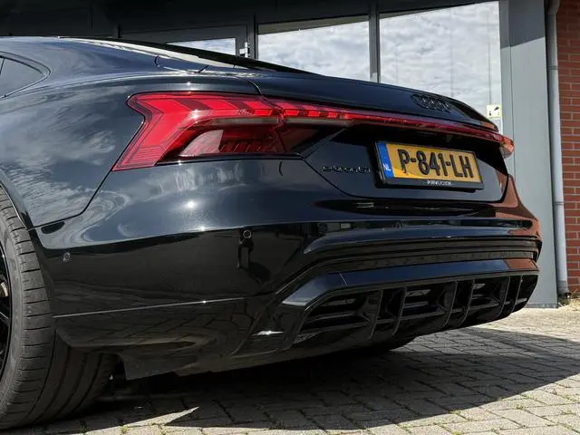 Audi e-tron GT