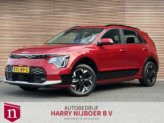 Kia Niro EV DynamicLine 64.8 kWh Stoel-stuurverwarming / Carplay / SOH 98,5% / Keyless / Camera