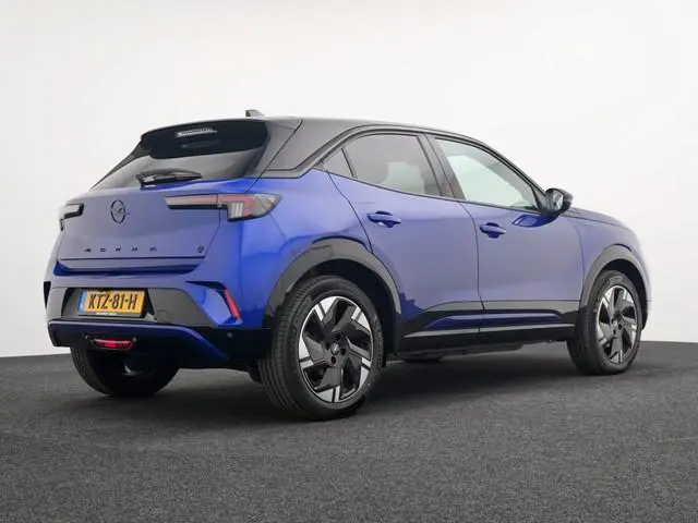 Opel Mokka Electric GS 54 kWh | Carplay/Android Auto | Private lease 489 pm