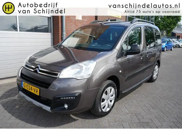 Citroën Berlingo 1.2 PureTech XTR 2X SCHUIFDEUR - 5 PERSOONS CAMERA - TREKHAAK - PARKEERSENSOREN - N...
