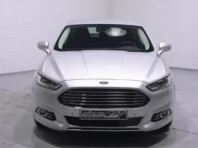 Ford Mondeo 1.5 Titanium NAP Navi Camera Trekhaak Verwarbare voorruit