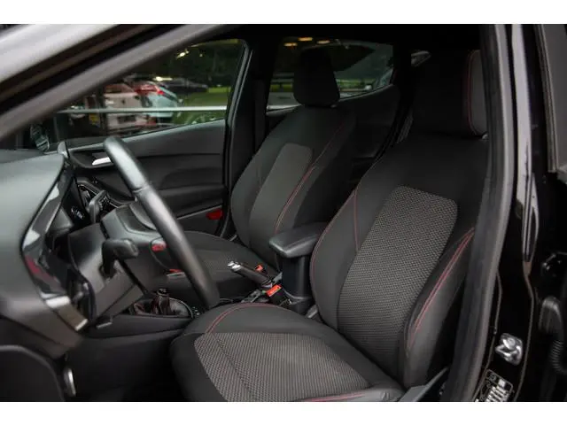 Ford Fiesta 1.0 EcoBoost ST-Line , Apple CarPlay, Stuur/stoelverwarming, Cruise control, Navigatie,