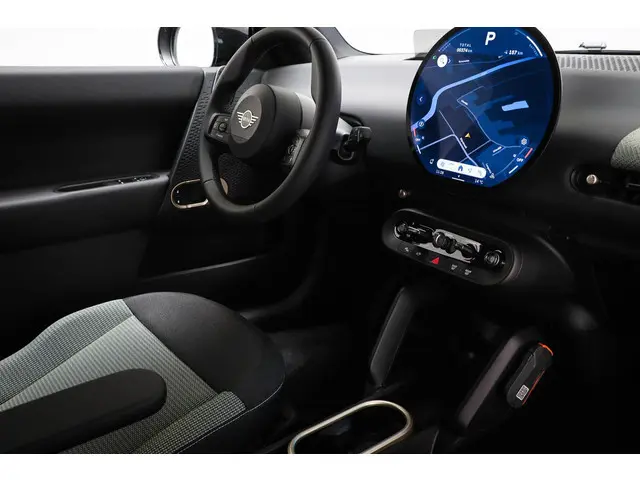 Mini Mini Cooper E Essential 40.7 kWh | NIEUW | LED | APPLE | CAMERA | 17"