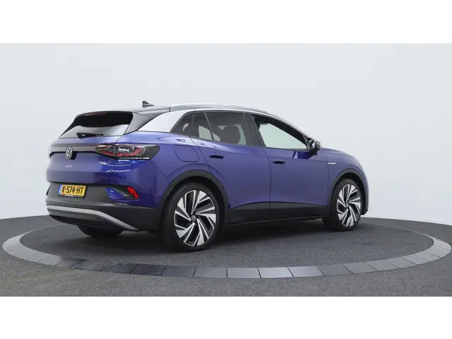 Volkswagen ID.4 First Max 77 kWh | SOH 91% | Stoelverwarming | Panoramadak |
