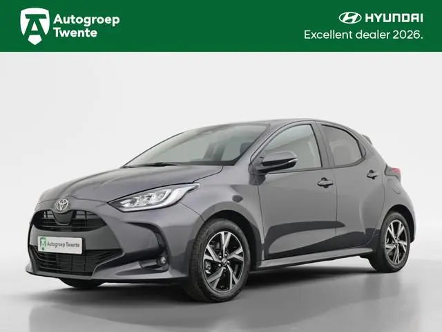 Toyota Yaris 1.5 Hybrid 115 Dynamic | LED | Camera | Private lease 459 pm
