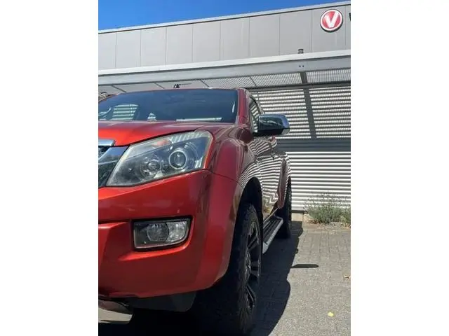 Isuzu D-Max